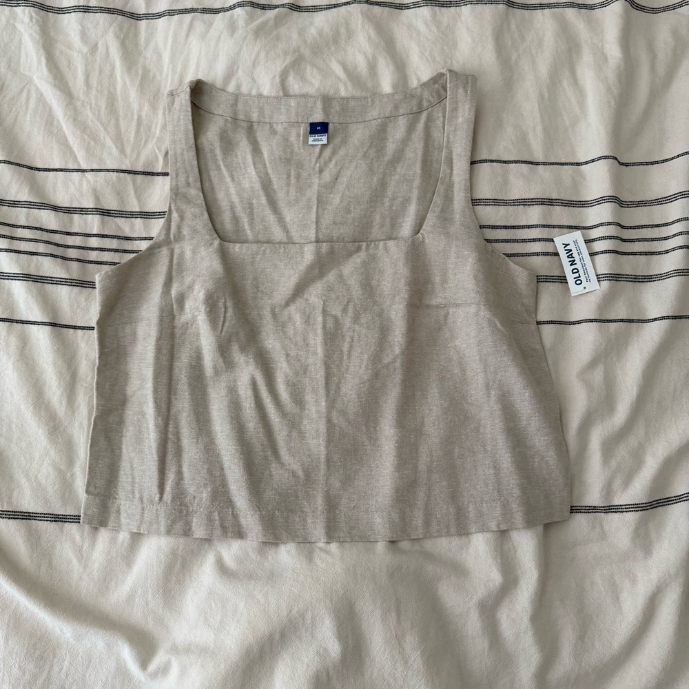 NWT Old Navy Linen blend crop top